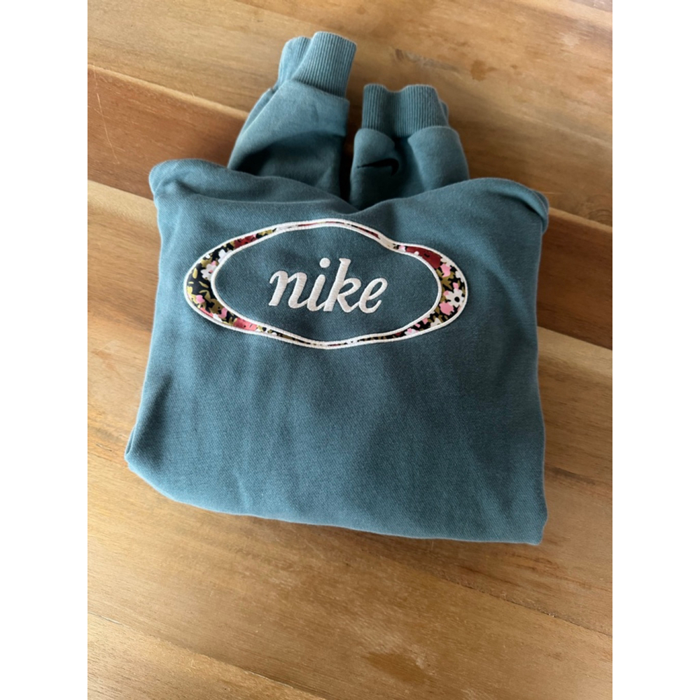 Nike Teal Floral Logo Cropped Hoodie Kid's XS - Picture 8 of 8